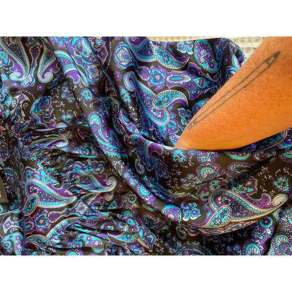 Lizzie B by The Young and Restofus Blue & Black Paisley Silkey Night Dress Mumu - Picture 9 of 9